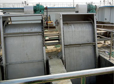 FHG型反撈式格柵除污機